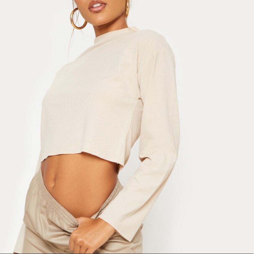 Ribbed Long Sleeve Crop Top - Picture 9 of 9